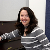 Julie Costantini profile image